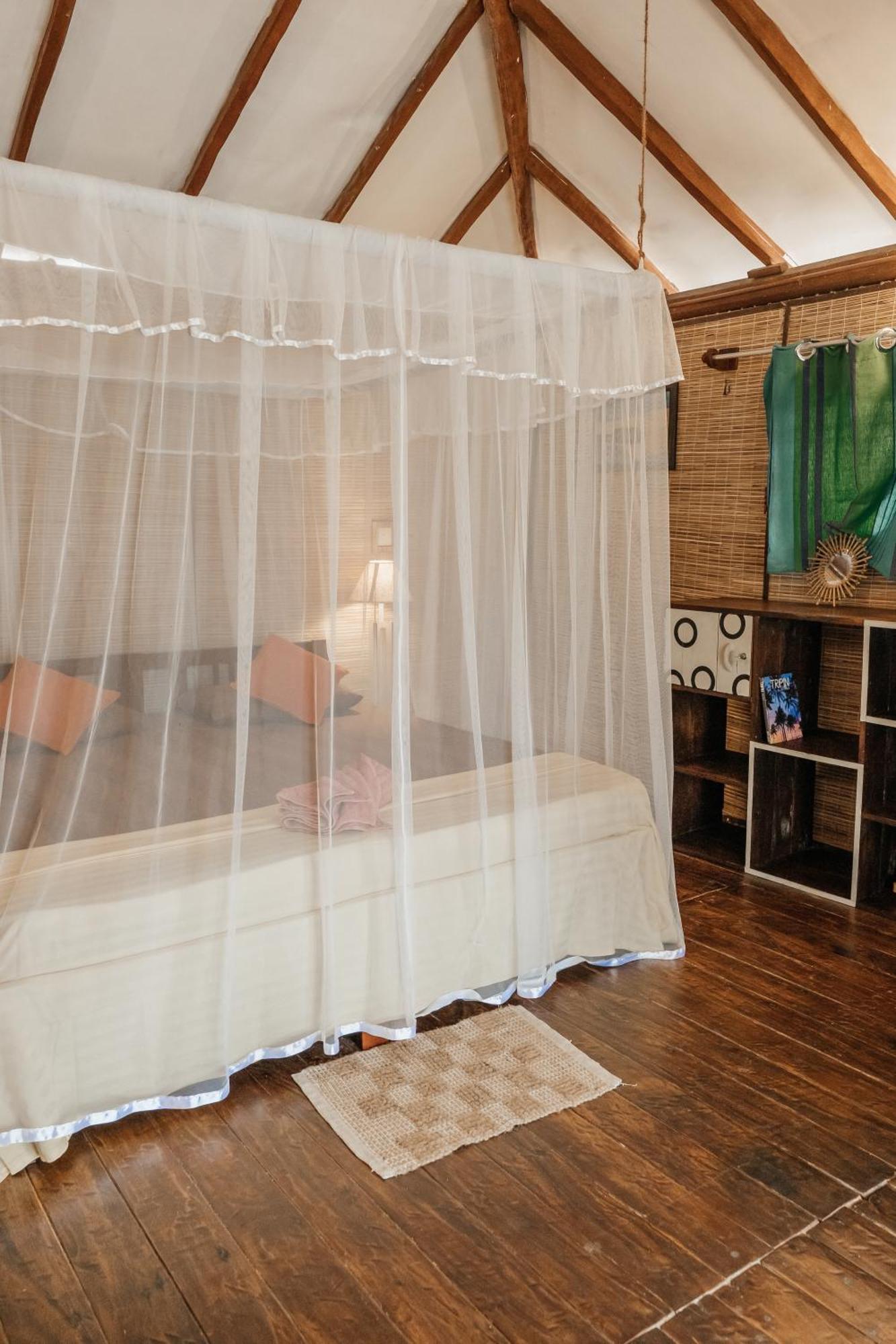Kitesurfing Lanka Hotel Kalpitiya Ngoại thất bức ảnh