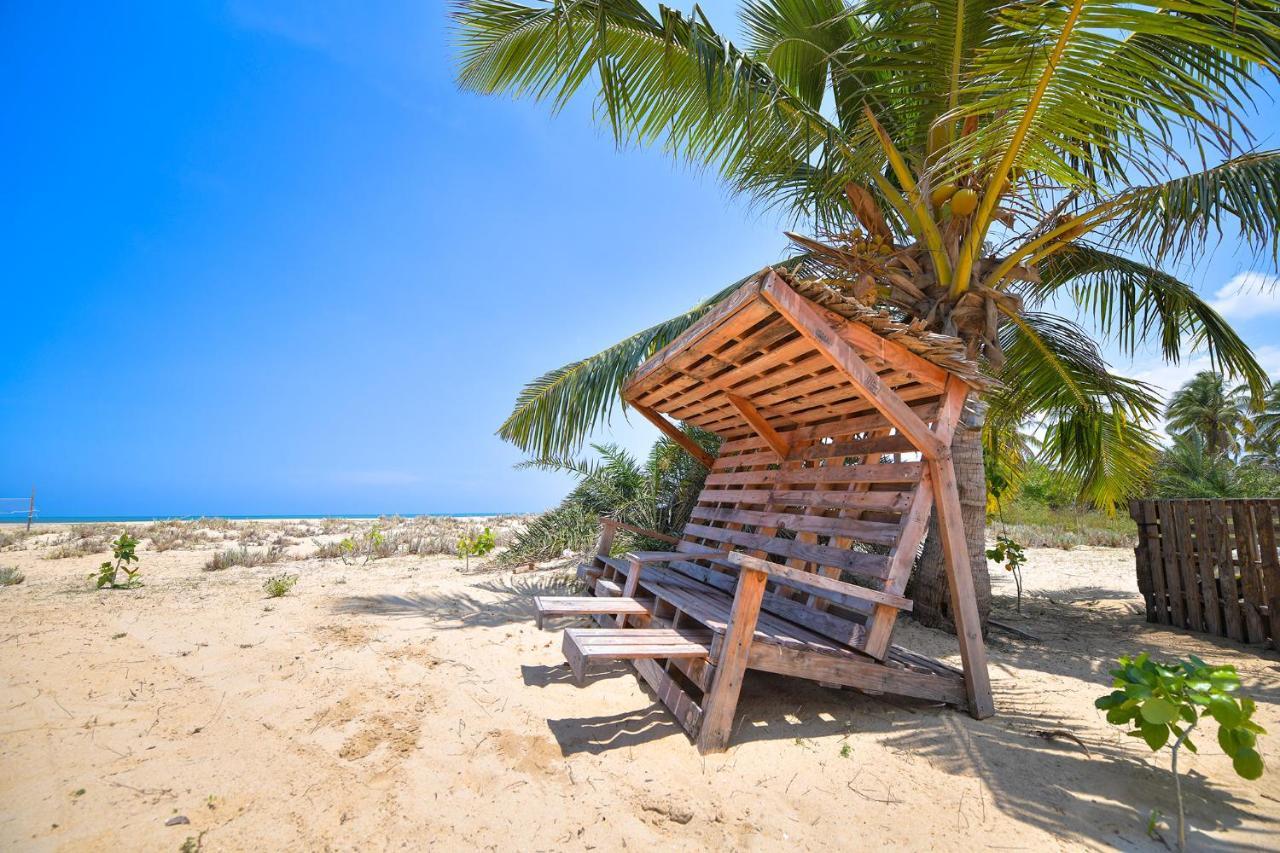 Kitesurfing Lanka Hotel Kalpitiya Ngoại thất bức ảnh