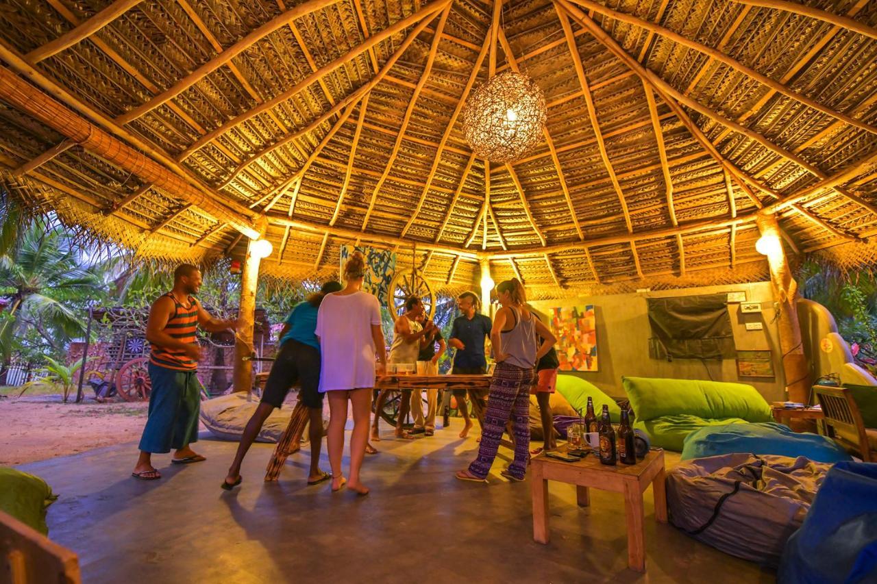 Kitesurfing Lanka Hotel Kalpitiya Ngoại thất bức ảnh