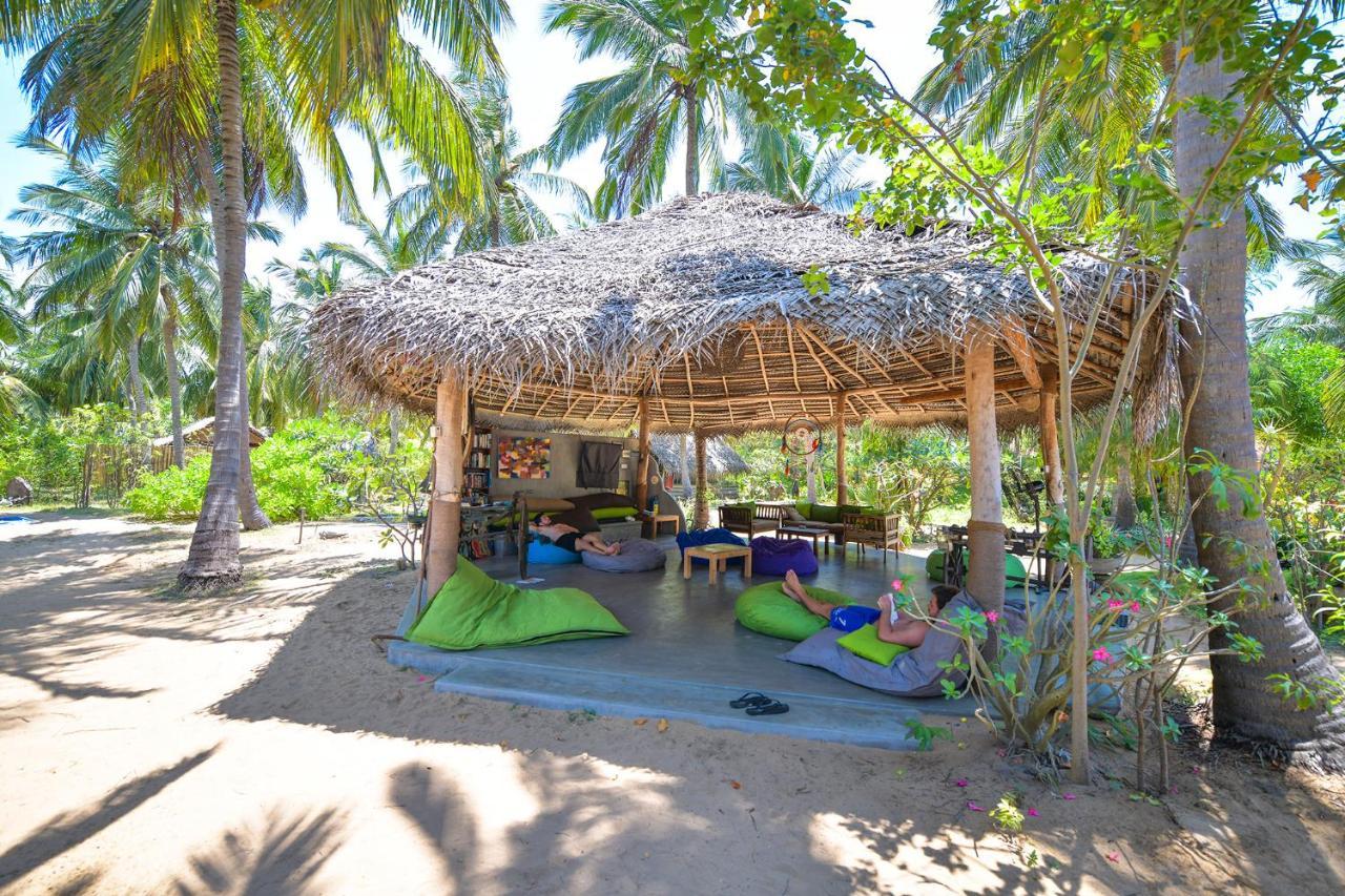 Kitesurfing Lanka Hotel Kalpitiya Ngoại thất bức ảnh